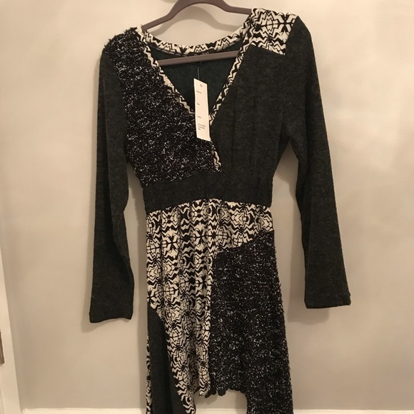 Papillon Blanc Dresses & Skirts - NWT dress